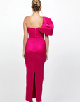 ELANOR DRAMATIC ONE SHOULDER MIDAXI B79D22L