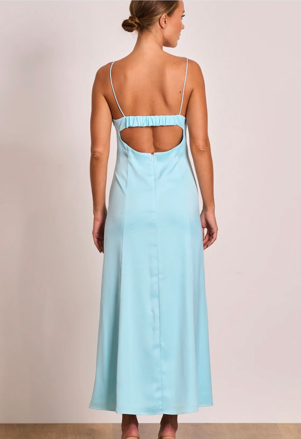 Lucia Slip Midi – ZsaZsa Boutique