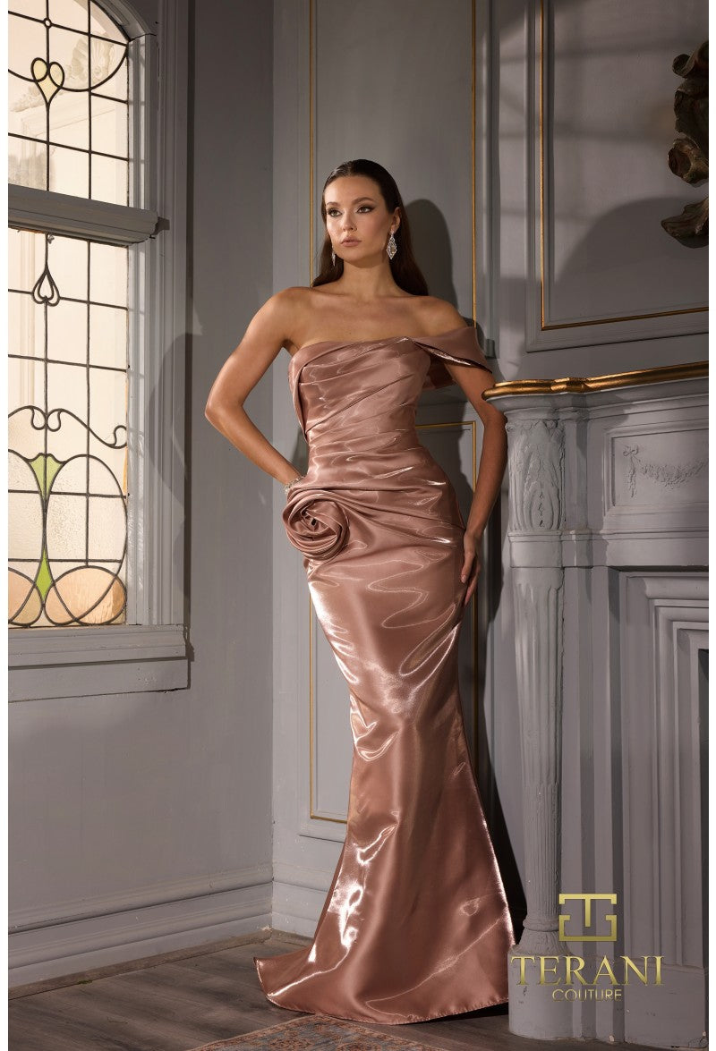 252E5162 -Terani Couture