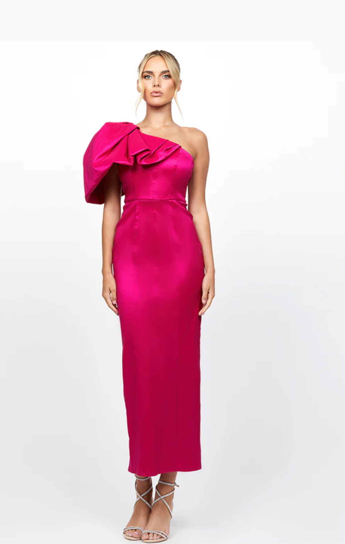 ELANOR DRAMATIC ONE SHOULDER MIDAXI B79D22L