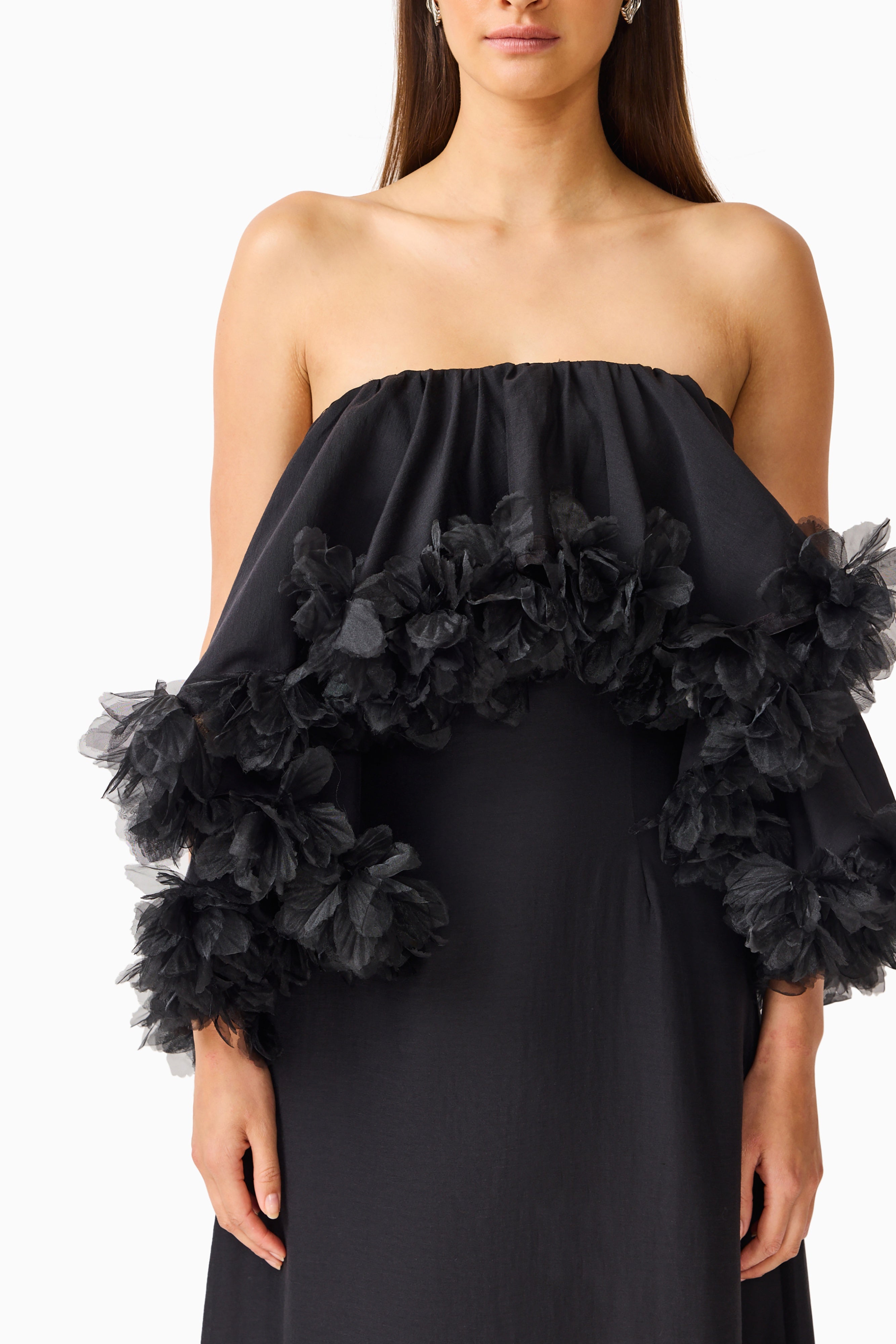 Fiorina Tiered Gown in black