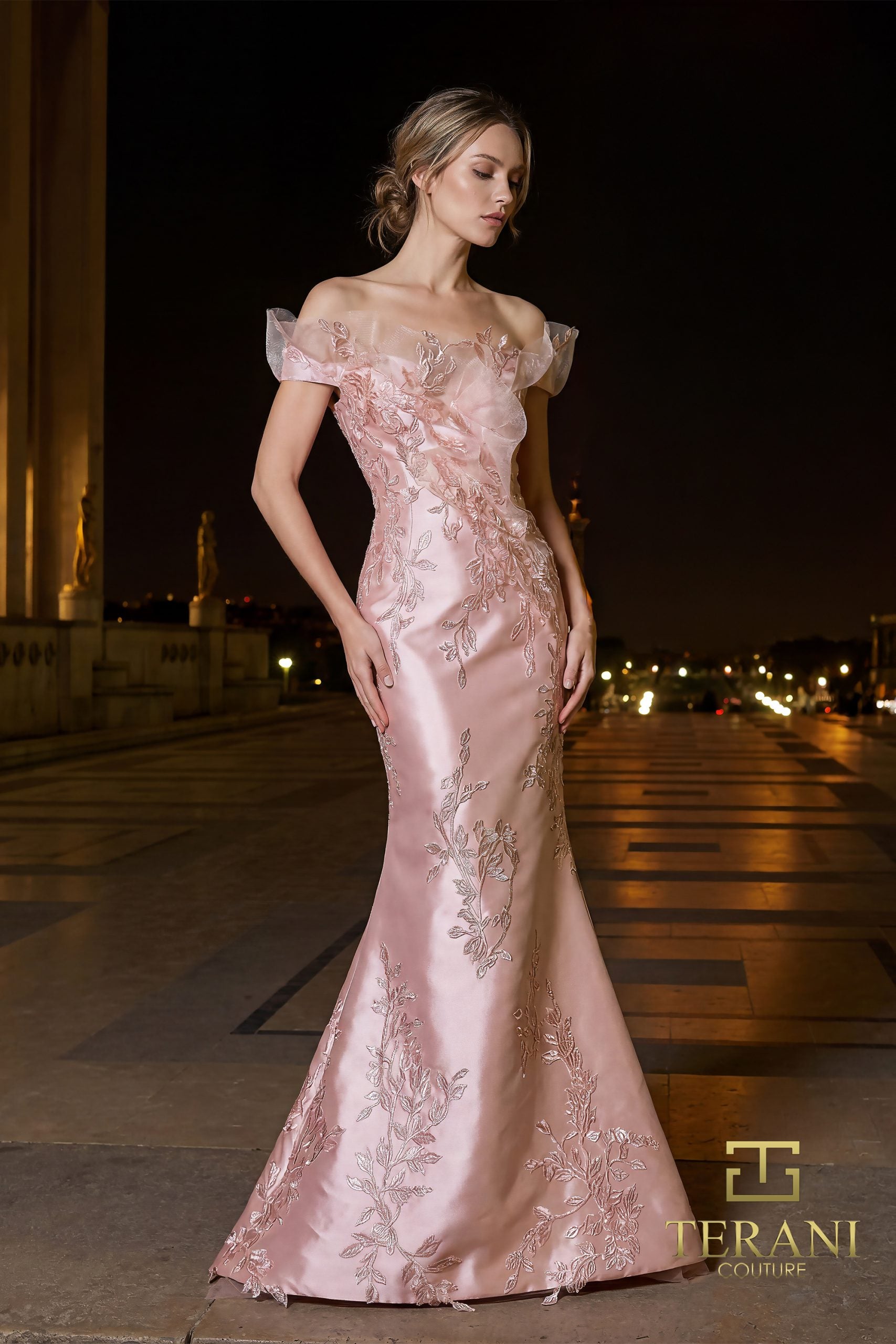 Mikado Mermaid Gown – 261E6270