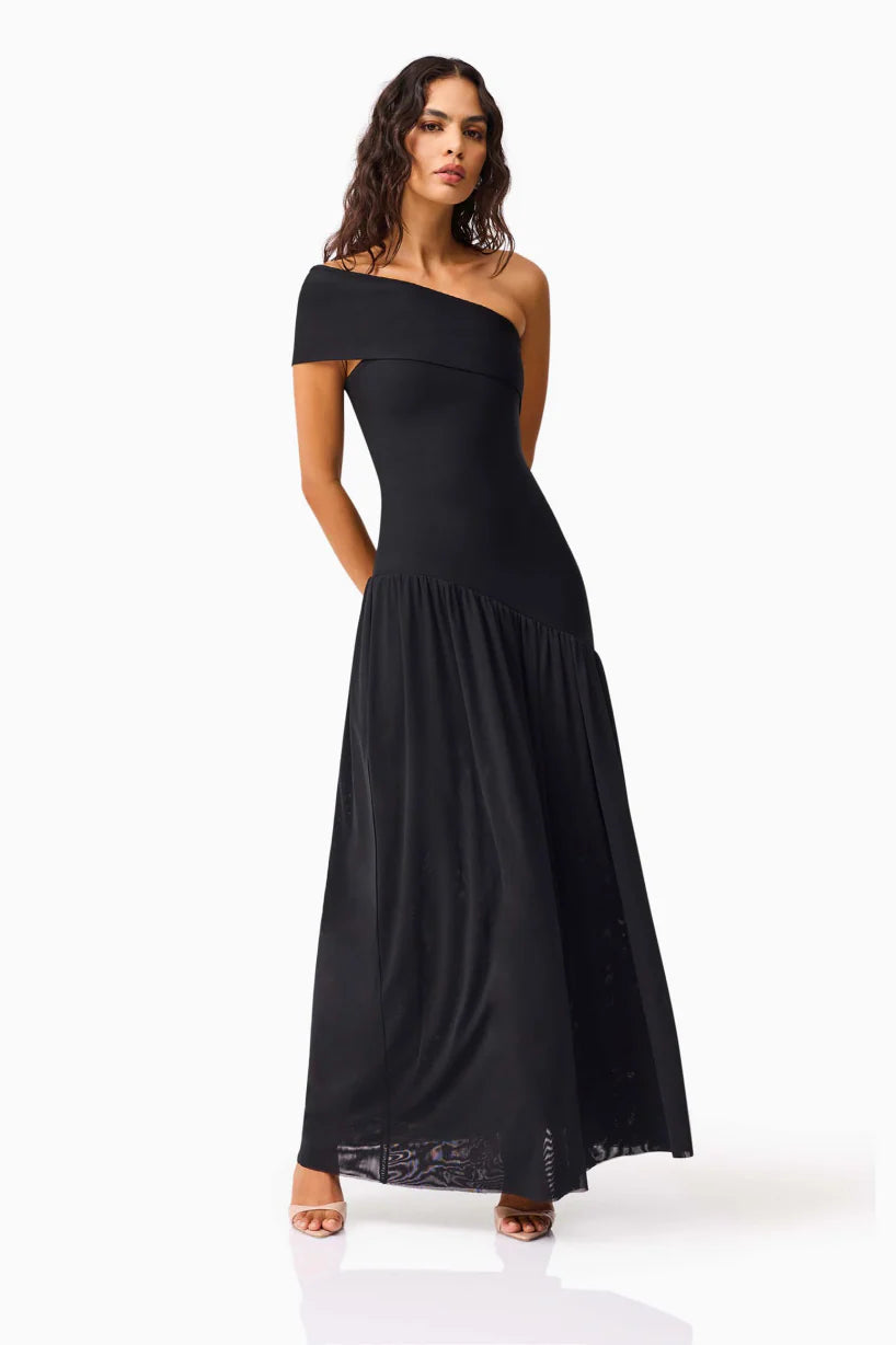 Jesselle Off The Shoulder Gown in Black