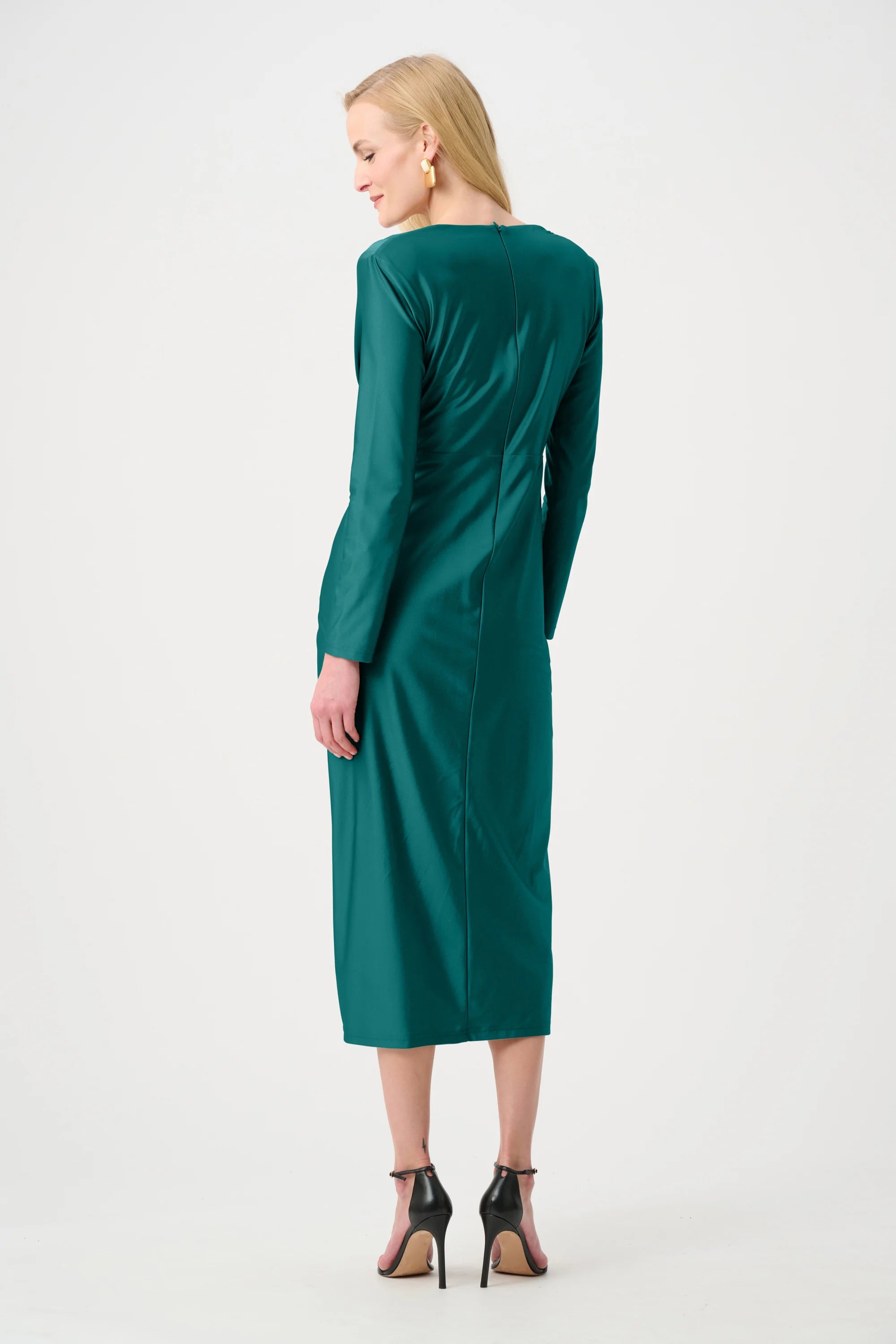 Signature | Satin Effect Knit Draped V-Neck Sheath Dress
253714F26 Re stocked new colour