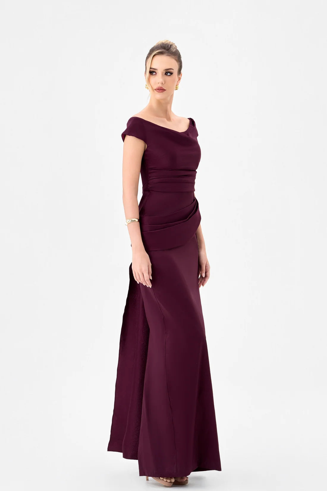 WALLACE OFF SHOULDER GOWN B85D0401